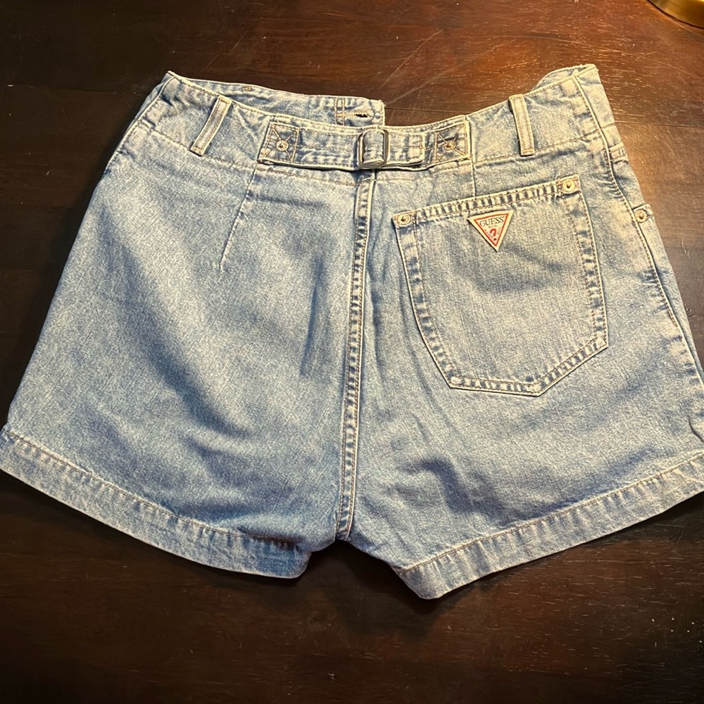 Guess Vintage 90s Light Denim Shorts with Distressed Hem Shorts with Button Fly - Picture 6 of 9